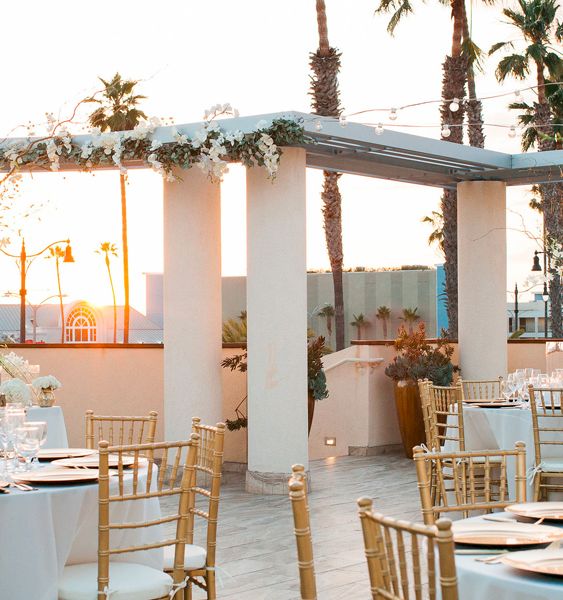 Redondo Beach Hotel, Tapestry Collection by Hilton