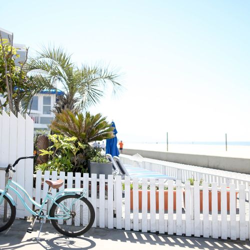 Redondo Beach Hotel, Tapestry Collection by Hilton