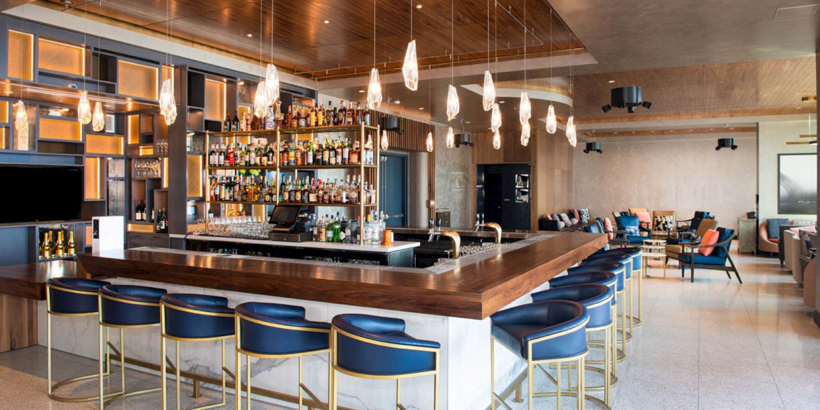 Redondo Beach Hotel, Tapestry Collection by Hilton