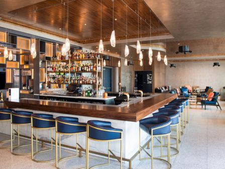 Redondo Beach Hotel, Tapestry Collection by Hilton