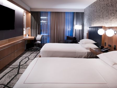 Redondo Beach Hotel, Tapestry Collection by Hilton