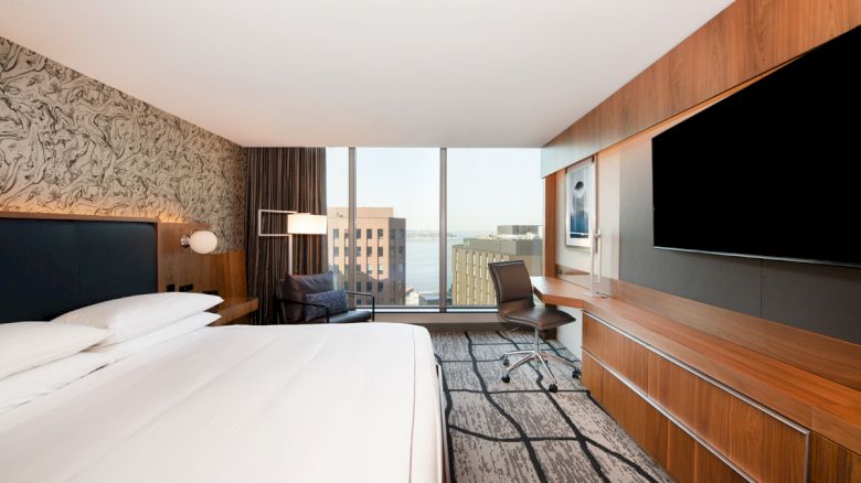Redondo Beach Hotel, Tapestry Collection by Hilton