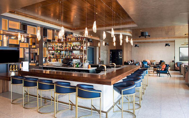 Redondo Beach Hotel, Tapestry Collection by Hilton